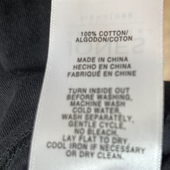 Brand new Woman’s Jones New York Signature tank top. Size is large. - Picture 5 of 9